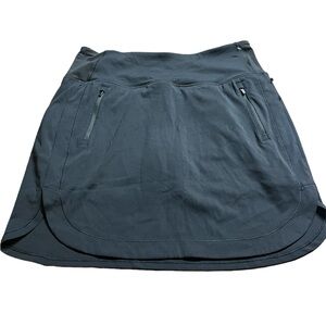 Athleta Fairway Golf Skort 18” size Large